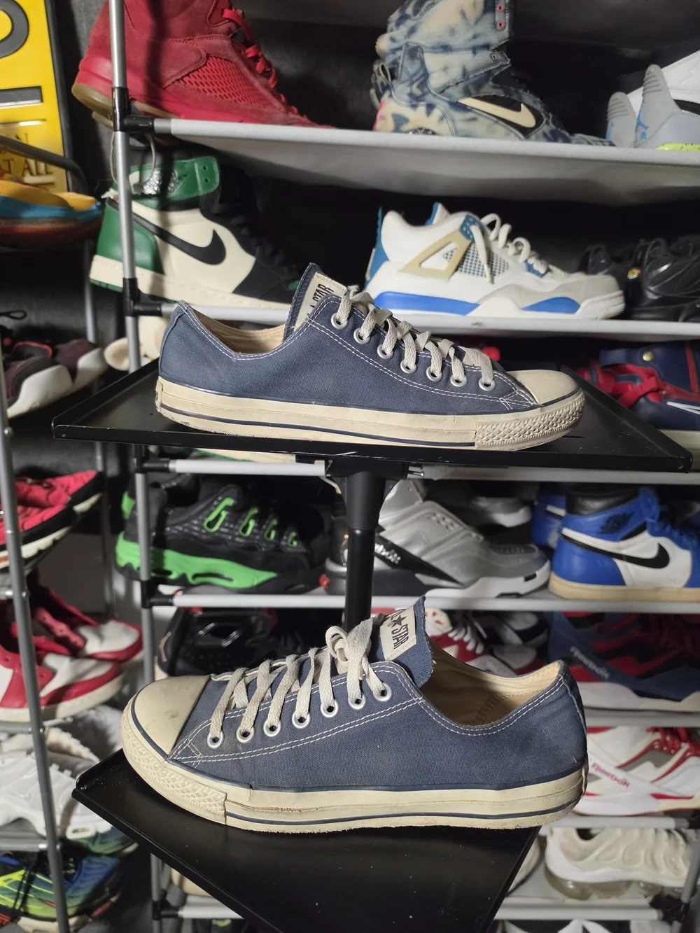 🔥 Converse Navy Low-Top Canvas Sneakers Men Size 10 Cream Accents